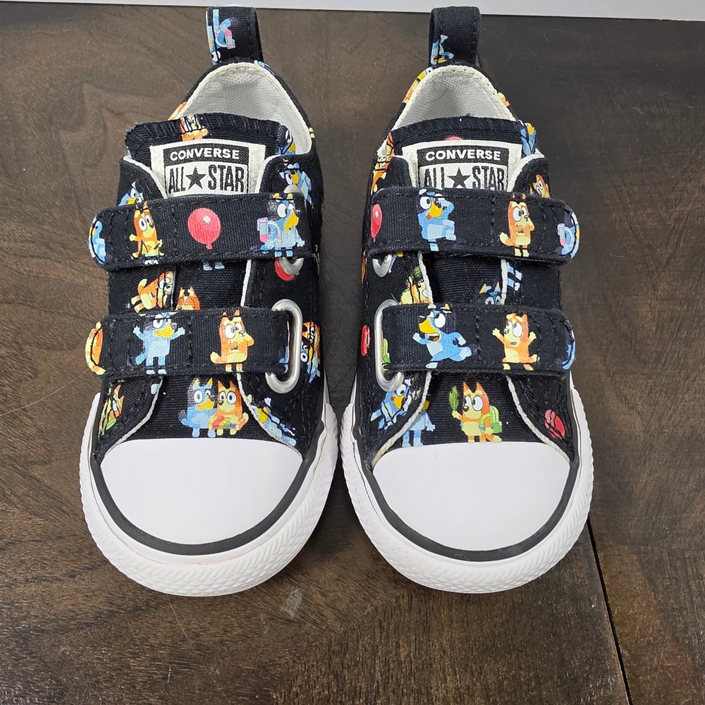 Converse All Star x Bluey Unisex Chuck Taylor Kids Size 6 Hook and Loop Sneakers